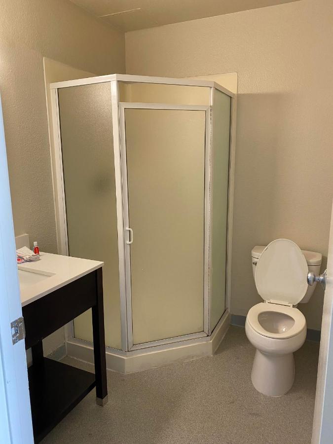 Econo Lodge Stockton Near I-5 Fairgrounds Exteriör bild