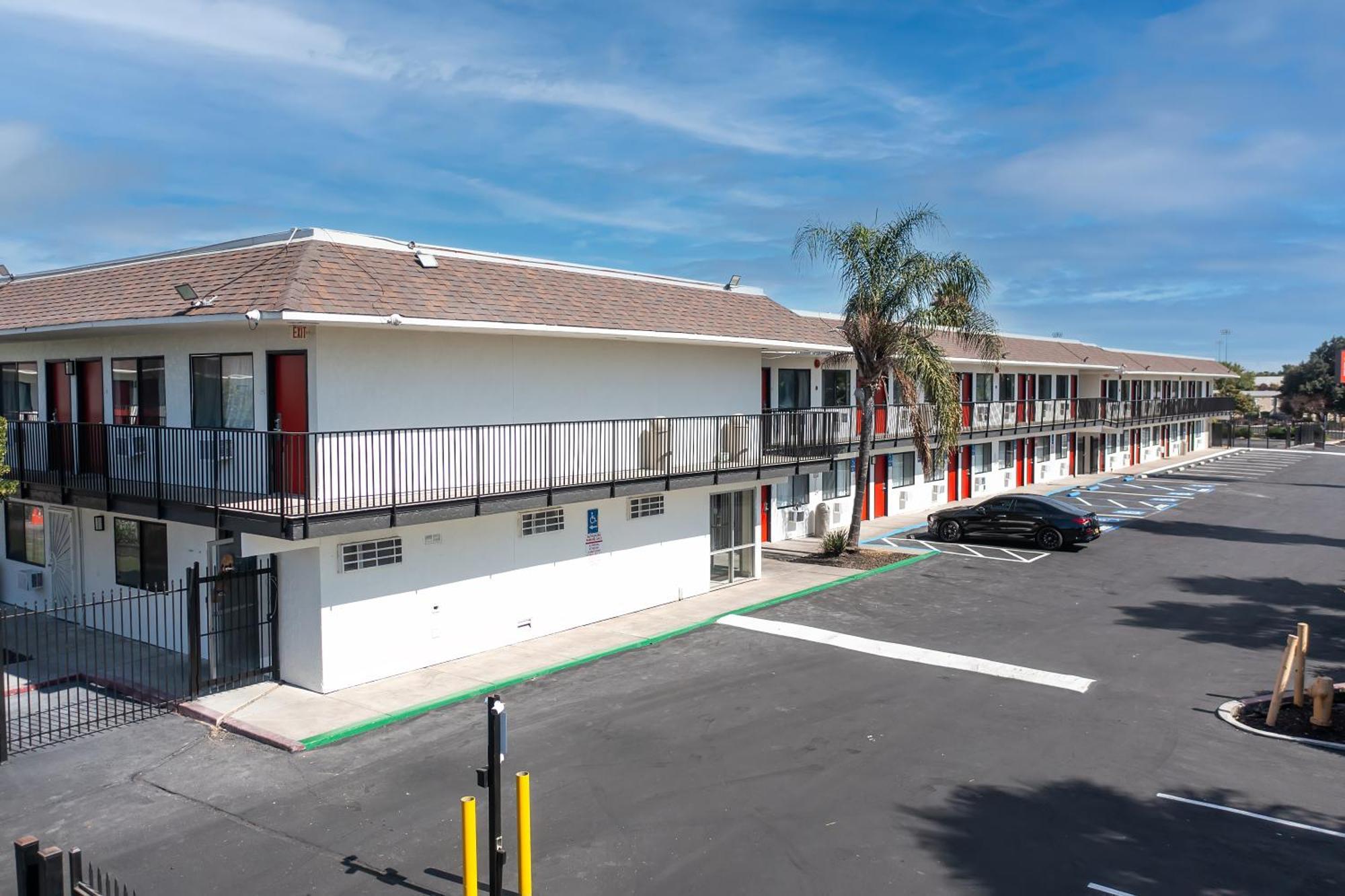 Econo Lodge Stockton Near I-5 Fairgrounds Exteriör bild